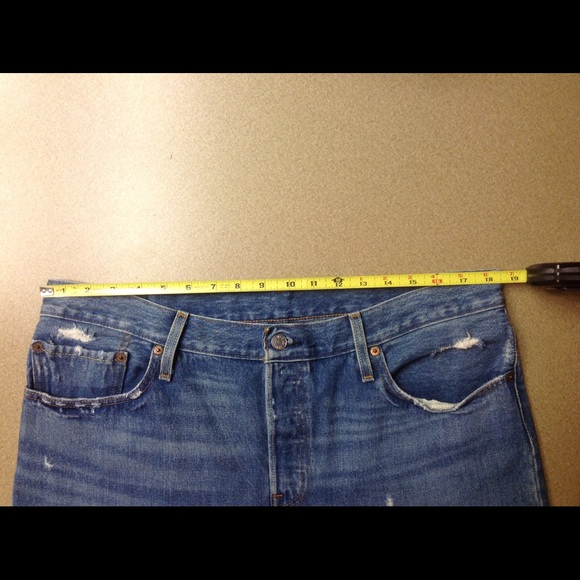 Levi's 501 button front jeans 32 - Picture 8 of 8